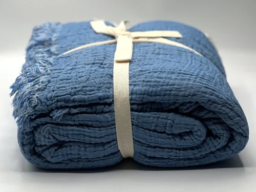 TH CRINKLED MUSLIN BLANKET BLUE