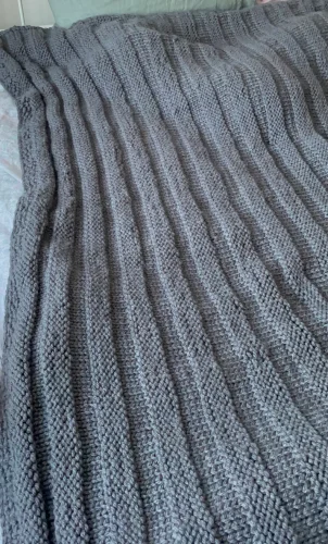 CHUNKY KNIT BLANKET DARK GREY